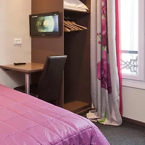  Hotel Montsouris Orléans France